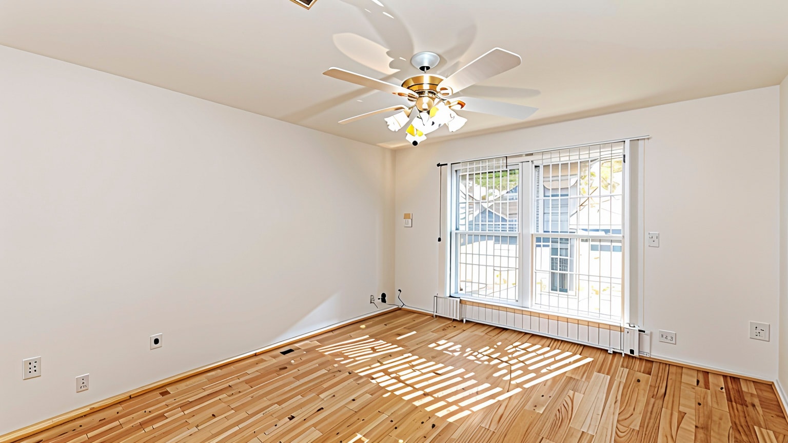 2nd Bedroom before virtual staging